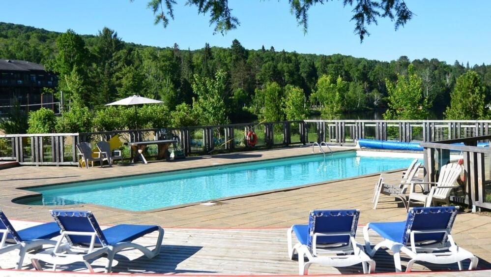 Suites Sur Lac Superieur-Mont-Tremblant Buitenkant foto